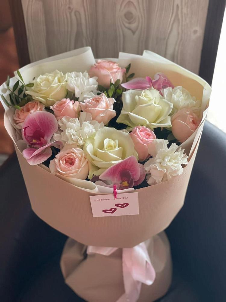 Букет цветов из: Орхидеи, Розы и Гвоздики в Базарные Матаки