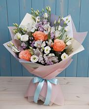 Букет цветов из:  Лизиантусы, Розы, Альстромерии и Гипсофила в Базарные Матаки