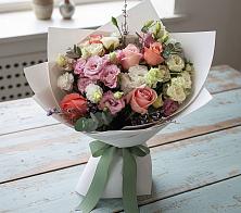 Букет цветов из:  Розы, Лизиантусы и Гвоздики в Базарные Матаки