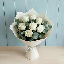 Букет Белые розы в Эвкалипте в Базарные Матаки